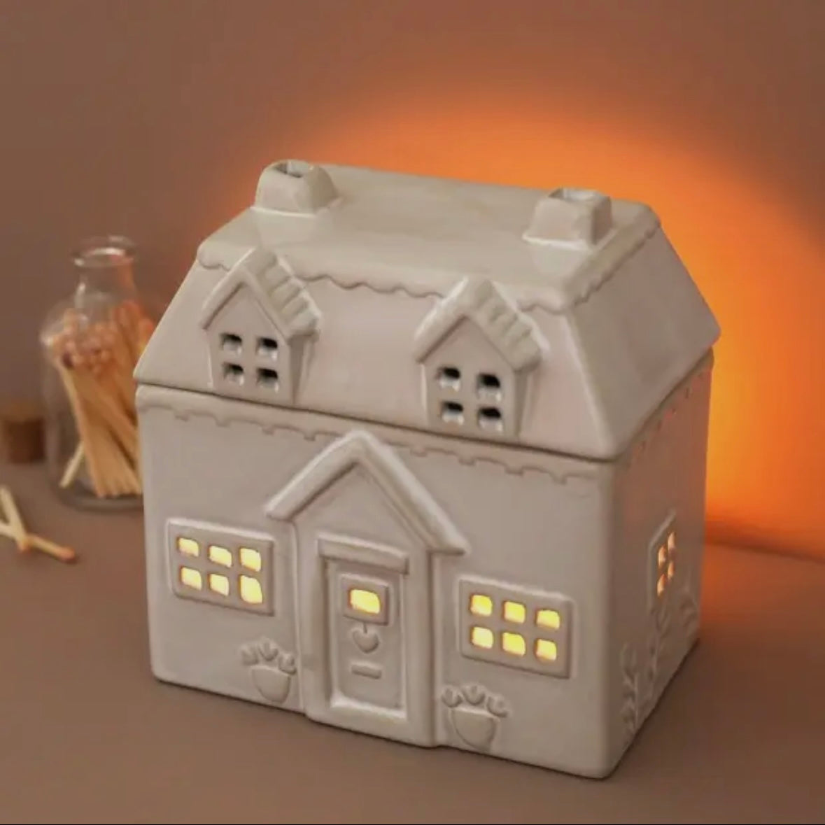 Christmas Cottage Burner